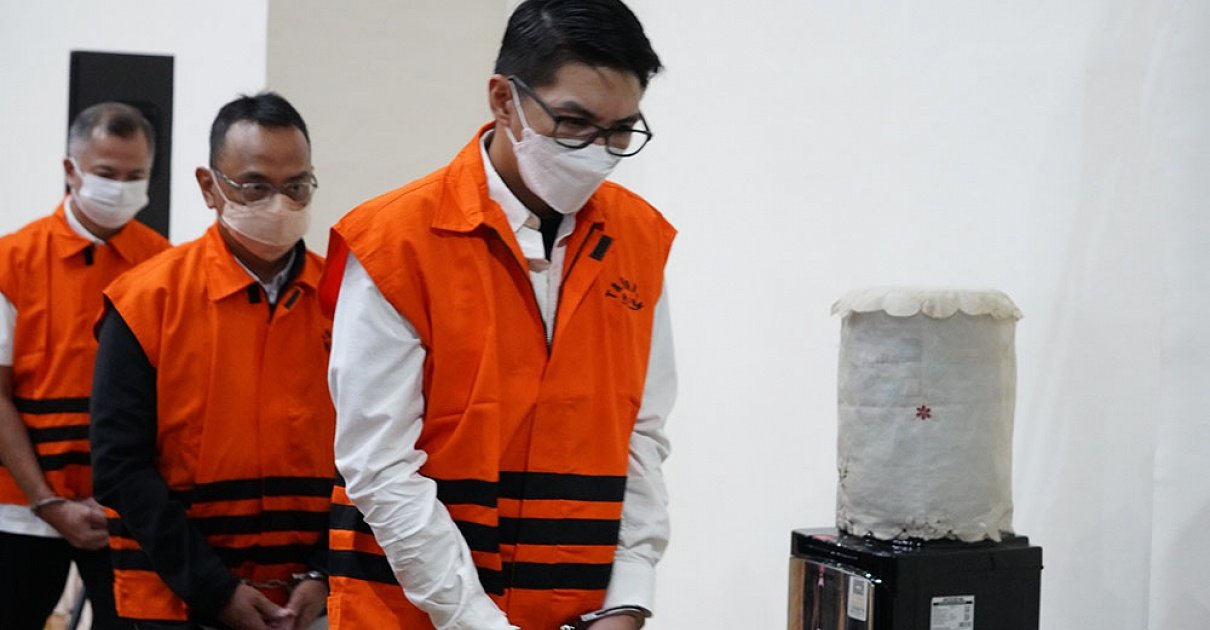 KPK PERIKSA 6 SAKSI KUNCI TERKAIT KORUPSI BANSOS COVID-19 KEMENSOS JABODETABEK, POTENSI KERUGIAN NEGARA CAPAI RP 125 MILIAR