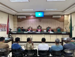 KPK TEMUKAN UANG TUNAI RP 2 MILIAR DI RUMAH MANTAN PEJABAT PU KALSEL, DIDUGA HASIL GRATIFIKASI PROYEK DINAS PUPR