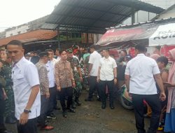 Pastikan Aktivitas Ekonomi Rakyat Berjalan Stabil, Wapres Kunjungi Pasar Baru Indramayu