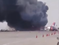 Serangan Udara Israel Luluhlantakkan Bandara Sana’a, Pesawat Pengangkut Calon Haji Hancur Total