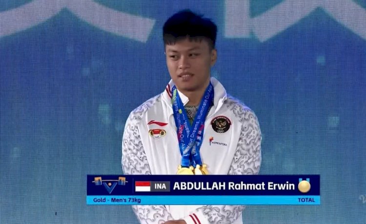 Rahmat Erwin Abdullah Pecahkan Rekor Dunia dan Sabet Tiga Emas di Kejuaraan Asia 2025