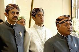 TERSANGKA KASUS KORUPSI MINYAK MENTAH, RIZA CHALID MASIH MANGKIR DARI PANGGILAN KEJAKSAAN AGUNG