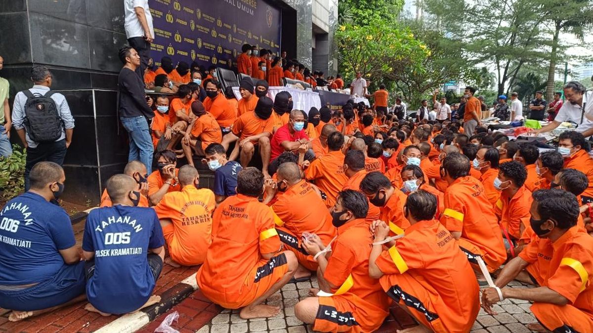Polda Metro Jaya Tetapkan 348 Tersangka dalam Operasi Berantas Jaya 2025, Ribuan Lain Dibina untuk Tak Kambuh