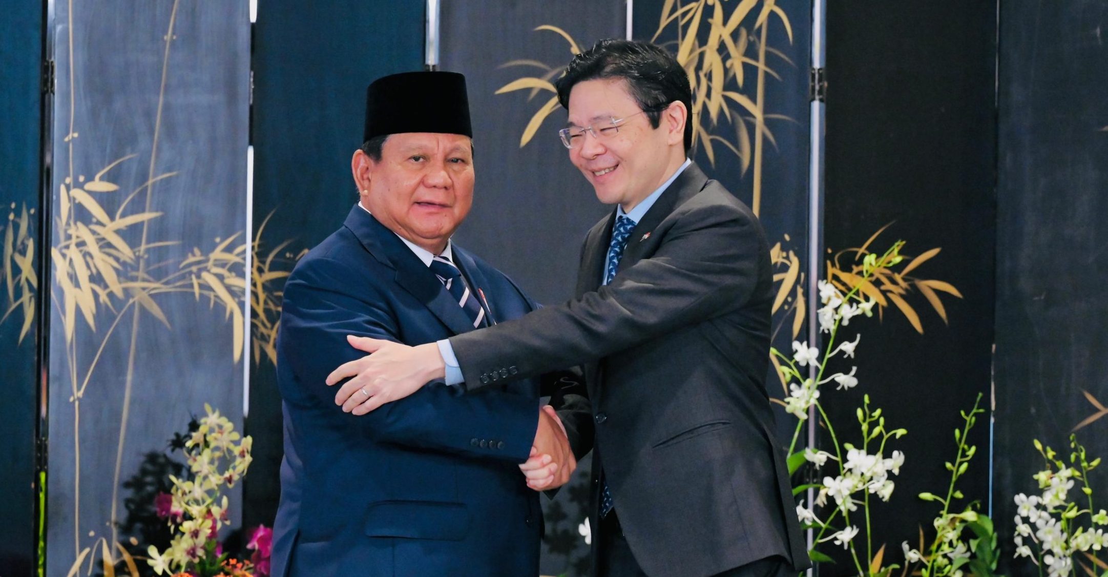 Presiden Prabowo dan PM Singapura Lawrence Wong Resmikan Tonggak Strategis Kerja Sama Energi Terbarukan Antarnegara