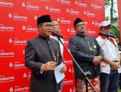 Gubernur DKI Jakarta Pramono Anung resmi mengganti nama Bank DKI menjadi Bank Jakarta.
