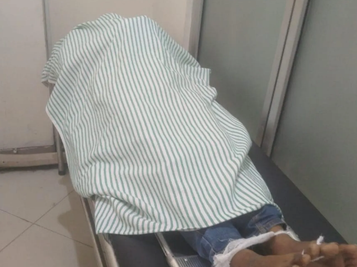 INSIDEN TRAGIS: SEORANG PENGEMUDI OJOL MENINGGAL DUNIA SAAT MENGANTAR PENUMPANG — PENYEBAB MASIH DALAM PENYELIDIKAN