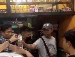 Toko Jamu di Tajurhalang Didapati Edarkan Ratusan Botol Minuman Beralkohol, Termasuk Oplosan Jenis Ciu