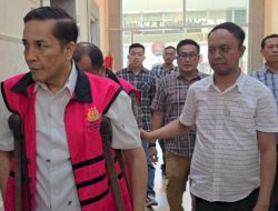 Mantan Kadisnakertrans Sumsel, Deliar Marzoeki, Dituntut 8 Tahun Penjara Terkait Dugaan Suap Proyek Rp1,3 Miliar