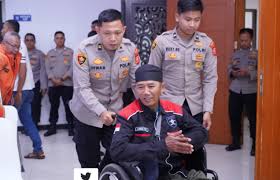 Polda Jabar Salurkan Bantuan Sosial untuk Penyandang Disabilitas: Wujud Kepedulian Polri Menjelang Hari Bhayangkara ke-79
