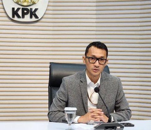 Kasus Korupsi Bansos Kemensos: Empat Tokoh Strategis Dicegah ke Luar Negeri, KPK Dalami Jejak Baru Dugaan Penyimpangan
