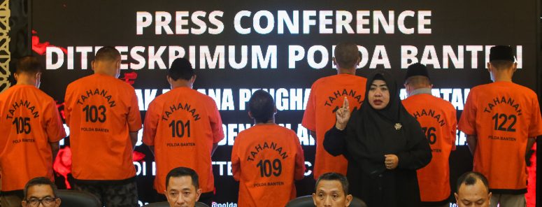 Tujuh Pelaku Pemerasan Bermodus Tuntutan Kerja Lokal di Proyek PT Lotte Chemical Diamankan Polisi