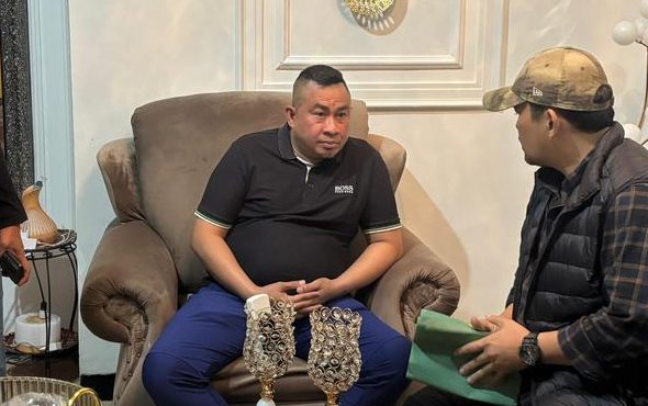 Miliarder Gowa Buron Kasus Korupsi Bendungan Nabire Diringkus di Makassar Saat Fajar