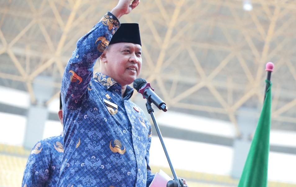 REKOR NASIONAL! 7.969 PPPK RESMI DILANTIK SERENTAK DI BEKASI: KOTA TERDEPAN DALAM REFORMASI KEPEGAWAIAN
