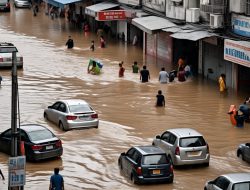 BANJIR KEMBALI LANDA IBU KOTA: 62 RT TERGENANG, JAKARTA TIMUR TERPARAH