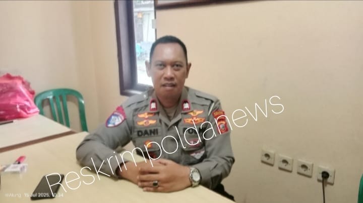 Satlantas Polsek Losarang Beri Edukasi Tentang Tertib Berlalu Lintas