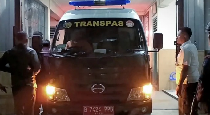 Imbas Kerusuhan di Lapas Bojonegoro, 10 Narapidana Berstatus Risiko Tinggi Ditransfer ke Nusakambangan