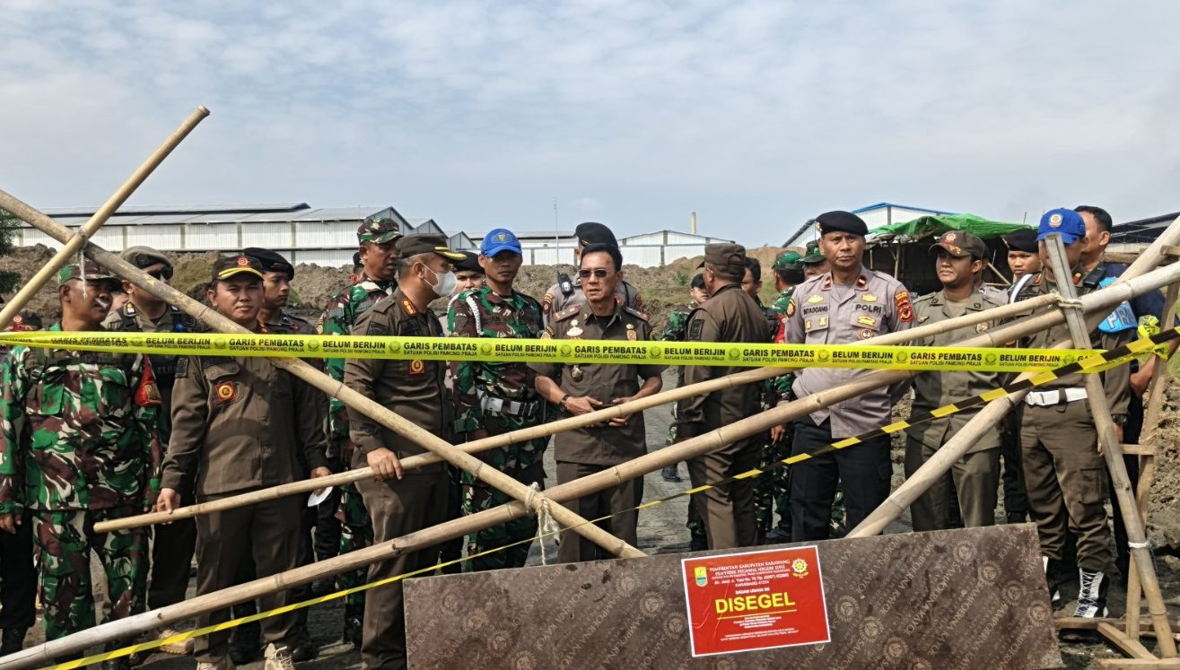 Galian Tanah Ilegal Karawang Disegel Total! Petugas Gabungan Turun, Perusahaan Bandel Janji Bayar Pajak