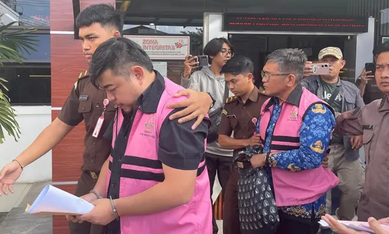 Proyek Mangkrak Rp4,4 Miliar! Eks Kadinkes KBB dan Dua Lainnya Jadi Tersangka Korupsi Mobil Lab COVID-19