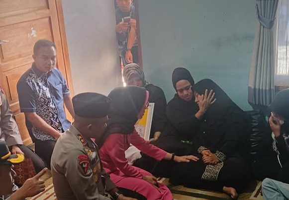 Tiga Tewas, 30 Luka dalam Tragedi Desak-desakan di Pesta Syukuran Pernikahan Anak Gubernur Jabar