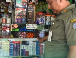 Pemkot Surabaya dan Bea Cukai Sidoarjo Gelar Operasi Terpadu, Ratusan Batang Rokok Ilegal Diamankan di Sukolilo