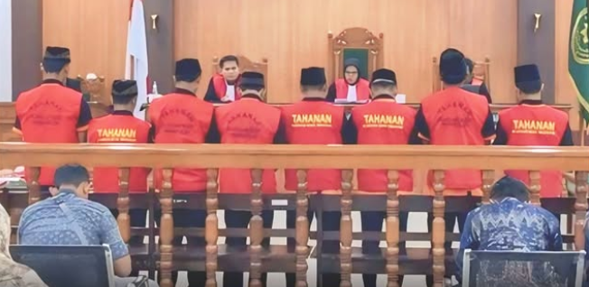 Delapan Anggota Perguruan Silat Divonis Penjara 6 Bulan 15 Hari atas Kasus Perusakan Kantor Polsek Watulimo