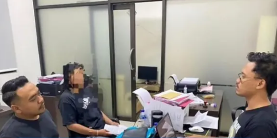 Residivis Wanita Edarkan Obat Terlarang, Simpan Ribuan Butir di Plafon Rumah