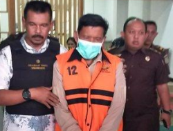 KEPALA DLH SUKABUMI DITETAPKAN TERSANGKA KORUPSI PEMELIHARAAN ARMADA SAMPAH 2024