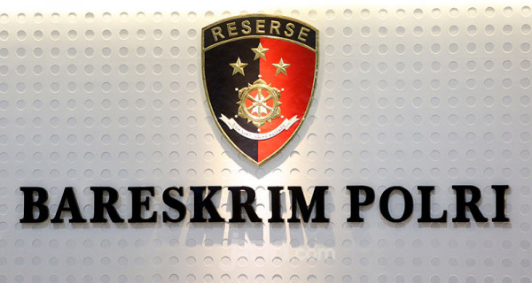 BARESKRIM POLRI GULUNG SINDIKAT JUDI ONLINE BERSKALA GLOBAL TERKAIT JARINGAN CINA-KAMBOJA, PULUHAN TERSANGKA DITANGKAP