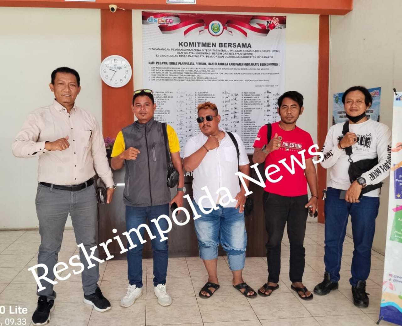 KJLB Dan IWOI Soroti Pelaksana Proyek Lapangan Futsal di Desa Puntang yang Minim Transparansi