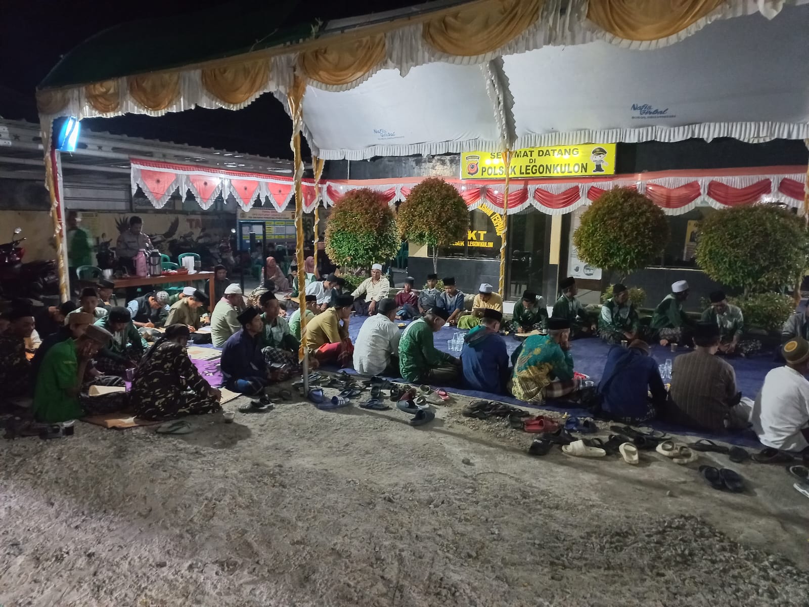 Pengajian Kitab Kuning dan Doa Bersama Tokoh Agama di Polsek Legonkulon