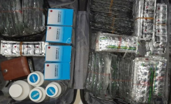 Polsek Ciputat Timur Bekuk Tiga Pengedar Obat Keras Tanpa Izin, Ribuan Butir Barang Bukti Diamankan