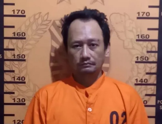 Residivis Curanmor Surabaya Tumbang Dihajar Massa, Polisi Amankan Pelaku Bersenjata Tajam