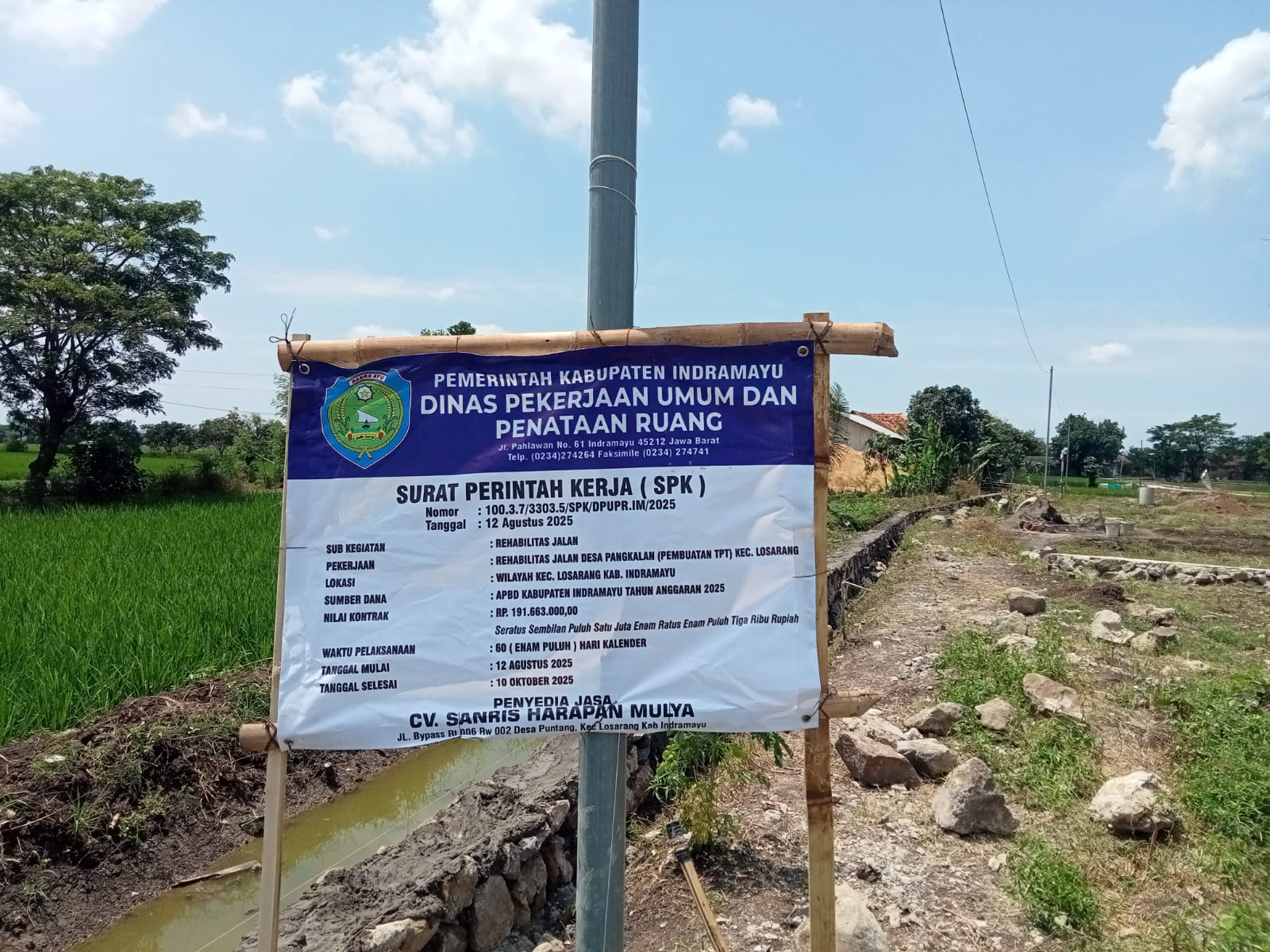 Bentuk Kepedulian Terhadap Petani, Warga Desa Pangkalan Sambut Proyek Aspirasi Dewan Fraksi PDI-P Dapil IV Kabupaten Indramayu