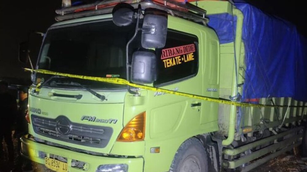 Polda Sumsel Bongkar Angkutan Batubara Ilegal Gunakan Perusahaan Fiktif, Truk Tronton Bermuatan 40 Ton Diamankan