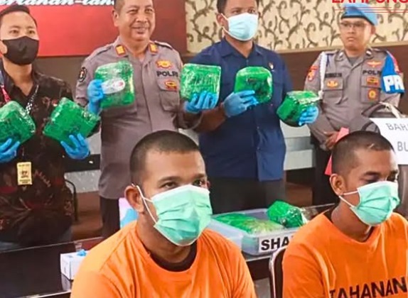 Polres Lampung Selatan Gagalkan Penyelundupan Sabu 11,8 Kg di Bakauheni, Dua Kurir Asal Aceh Ditangkap