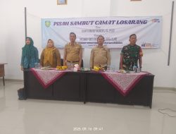 Acara Pisah Sambut Camat Lama dan Baru di Kecamatan Losarang Terpantau Haru