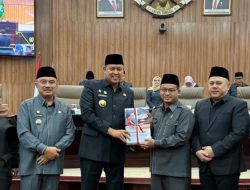 Pemkot dan DPRD Kota Bekasi Sepakati P-APBD 2025: Anggaran Naik Jadi Rp 7,545 Triliun, Fokus Infrastruktur, Kesehatan, Pendidikan, dan Lingkungan
