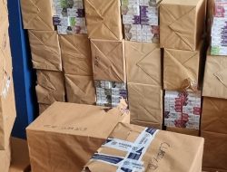 BEA CUKAI BANDUNG GAGALKAN PEREDARAN ROKOK ILEGAL SENILAI RP1,1 MILIAR DI CILEUNYI