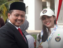 Atlet Peraih Medali Perak SEA Games 2025 Riska Amelia Agustina Terima Penghargaan Kapolri Jalur Rekrutmen Proaktif Bintara Polri 2026