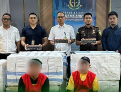Bea Cukai Makassar Serahkan Tersangka dan Barang Bukti Perkara Cukai ke Kejari Maros