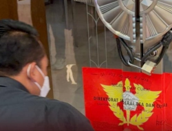 Menkeu Purbaya Yudhi Sadewa Tegaskan Tidak Ada Toleransi bagi Impor Ilegal, Penyegelan Tiffany & Co. Dinilai Langkah Penegakan Aturan