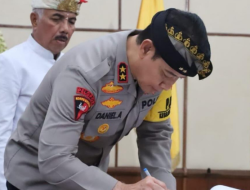 Kapolda Bali Tandatangani Perpanjangan SIPANDUBERADAT, Perkuat Sistem Keamanan Terpadu Berbasis Desa Adat