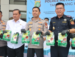 Polres Metro Tangerang Kota Bongkar Peredaran 25 Kg Sabu Jaringan Internasional, Diselundupkan Menggunakan Mobil Mewah