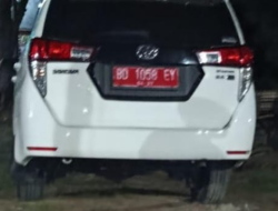 Mobil Dinas Pemkot Bengkulu Disorot, Terparkir di Area Warung Remang-Remang Saat Malam Takbiran