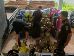 Polda Babel Limpahkan Tahap II Kasus Penyalahgunaan Gas Subsidi, Tersangka dan Barang Bukti Diserahkan ke Kejari Pangkalpinang