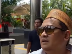 Pengusaha Tembakau Haji Her Datangi KPK, Akui Terkait Kasus Dugaan Korupsi Bea Cukai