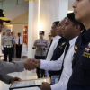 Polda NTT Beri Penghargaan Personil Polri dan Bea Cukai, Sukses Gagalkan 11 Juta Batang Rokok Ilegal di Perbatasan